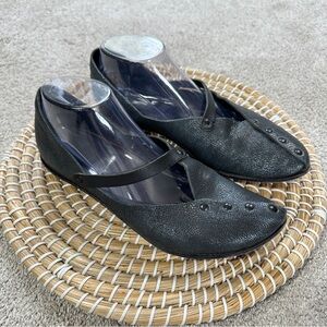 CYDWOQ Women’s Leather Social Mary Jane Flat Shoes in Black 38/US 8